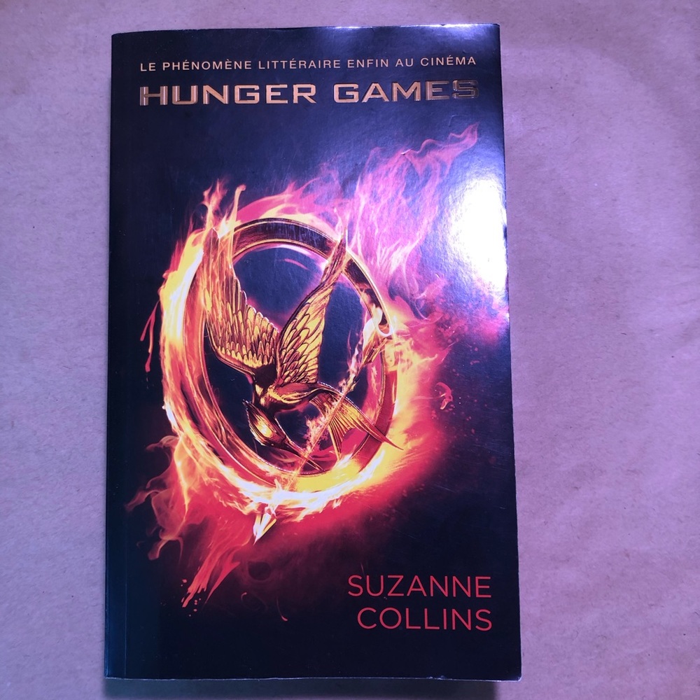 🍑 3 / 20$ 🍑 Hunger Games - Picture 2 of 4